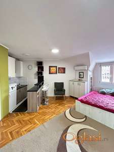 Prodaja garsonjere-32m2, Socijalno, Nameštena